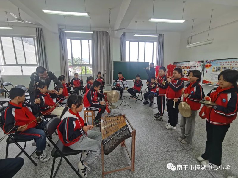 厦门出入境检验检疫局:守护厦门口岸安全的“第一道防线”